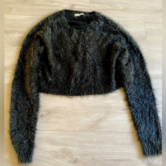 Abercrombie and fitch crop sweater - Picture 1 of 4